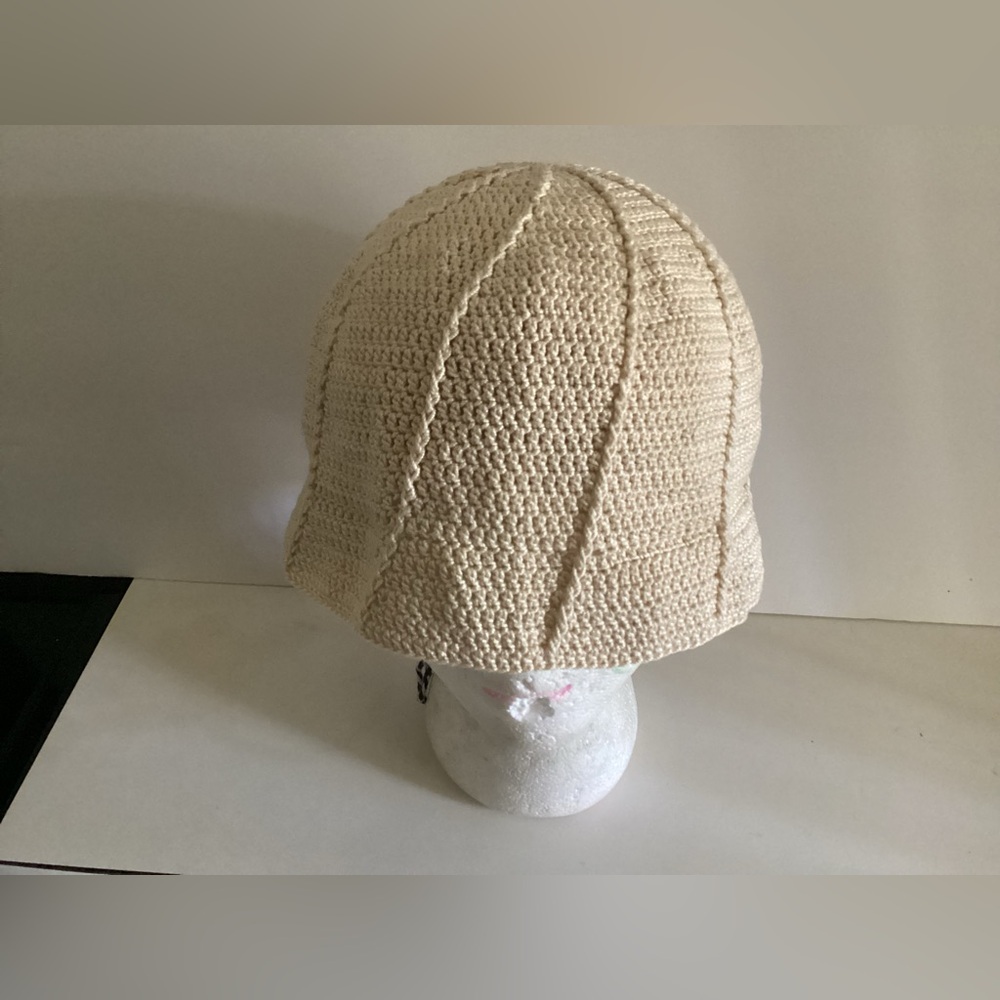 Cream Crochet Women's Hat